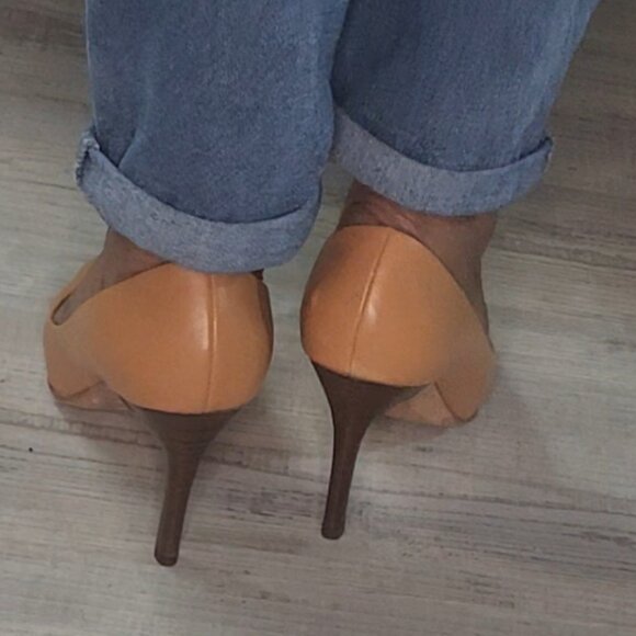 100% Leather Camel Brown Ann Taylor Open Toe Heels Size 8 - Picture 6 of 14